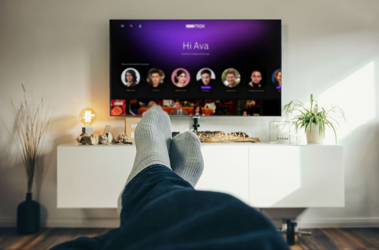 Warner Bros. Discovery A24 Film Kolleksiyasini Kengaytirmoqda: Eksklyuziv Huquqlar Qo'lga Kiritildi