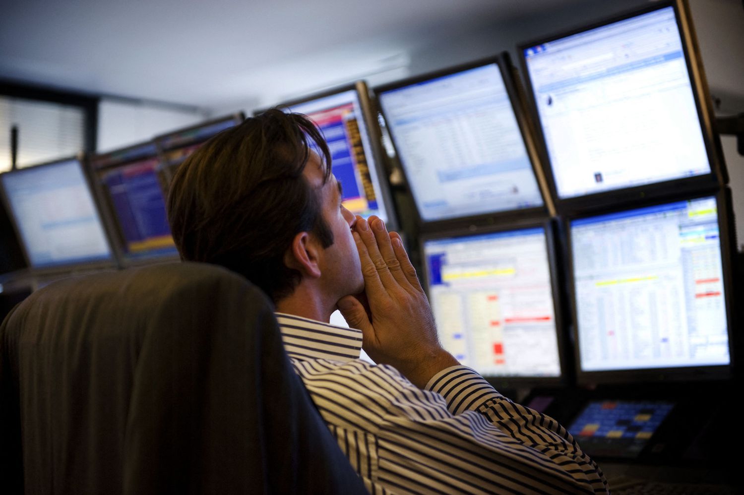 Understanding Broker-Dealers: Roles, Types, and Market Impact