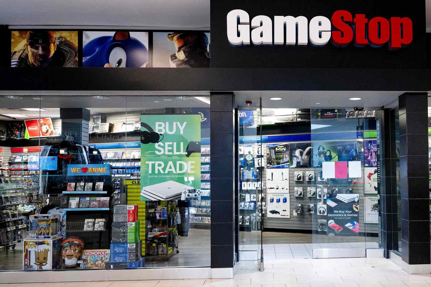 GameStop's 2025 $15M Investment Move: Can Ryan Cohen Turn It Into a Mutual Fund Success?