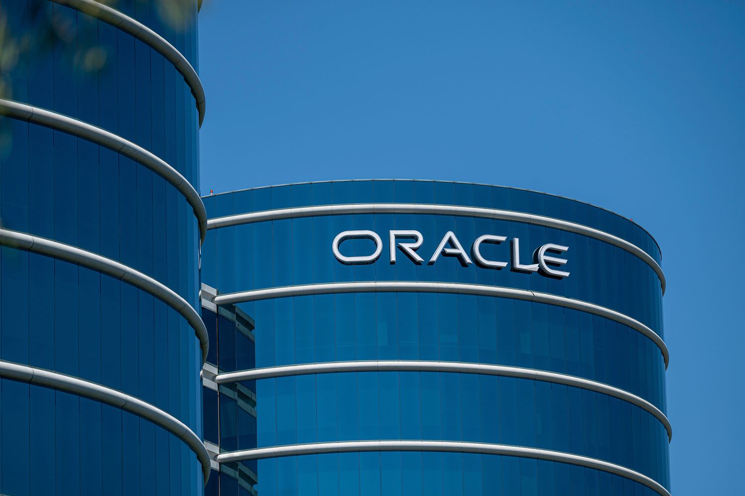 Centene Shares Soar in 2023 Amid Cost Reductions; Oracle Slips on Cloud Revenue Miss