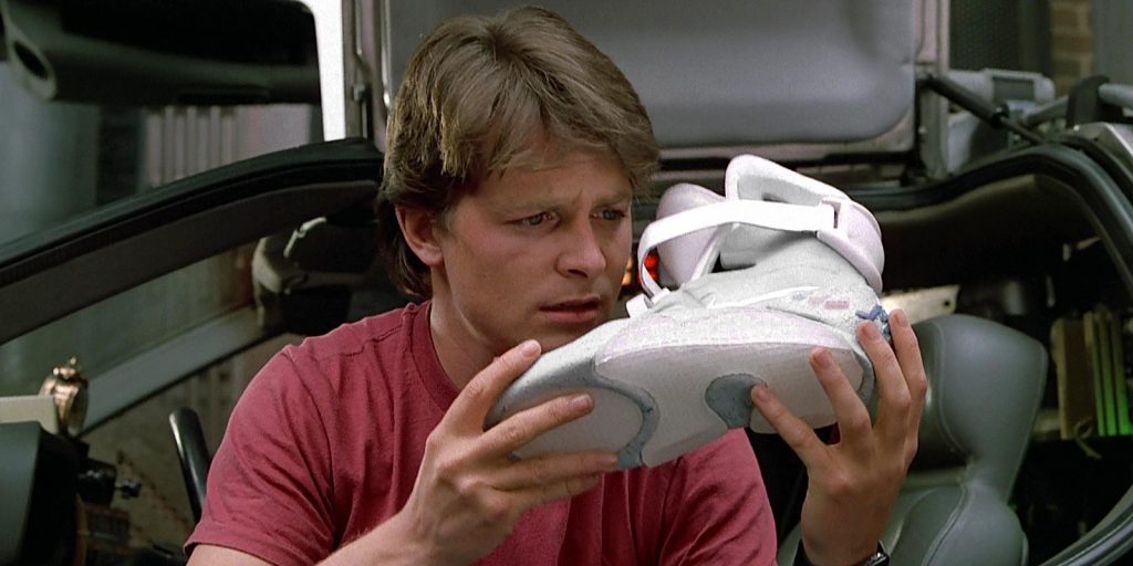 Идеальная чистка белых кроссовок: советы для безупречного вида