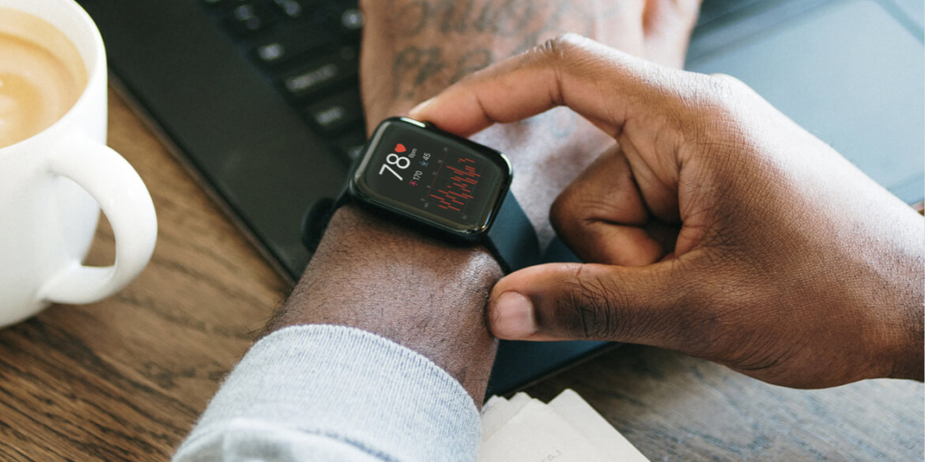 Innovatsion TicWatch GTH Pro: Yurak salomatligini nazorat qiluvchi ilg‘or fitness-tracker