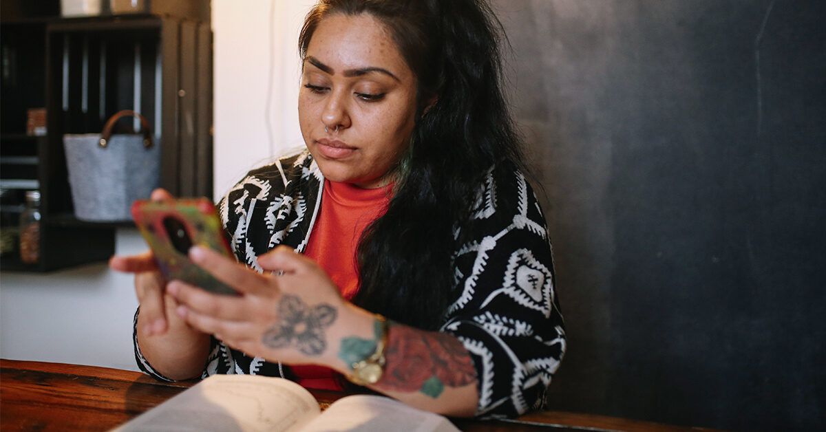 Как распознать СДВГ у женщин: особенности и сложности диагностики