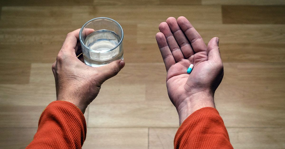 Как аспирин помогает при мигрени: эффективные методы и рекомендации