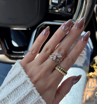 Glazed Mocha Manicure Inspired by Pantone Trend