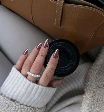 Glazed Mocha Manicure Inspired by Pantone Trend