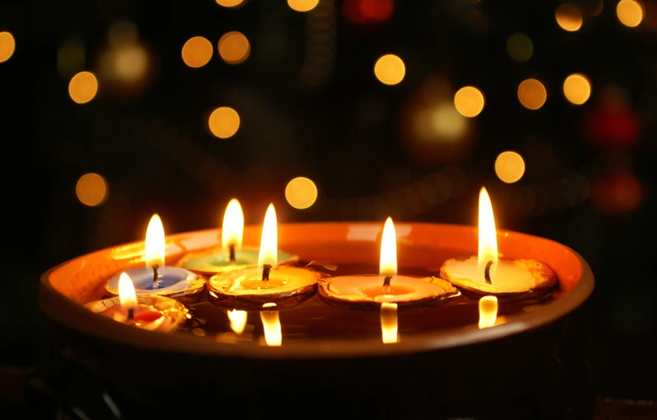 15 Christmas Fortune-Telling Traditions That Truly Work — Discover Your Destiny