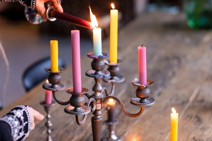 15 Christmas Fortune-Telling Traditions That Truly Work — Discover Your Destiny