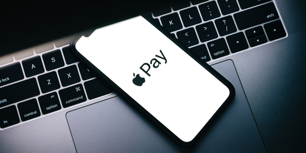 Apple Users Challenge Company Over Disabled Apple Pay Service