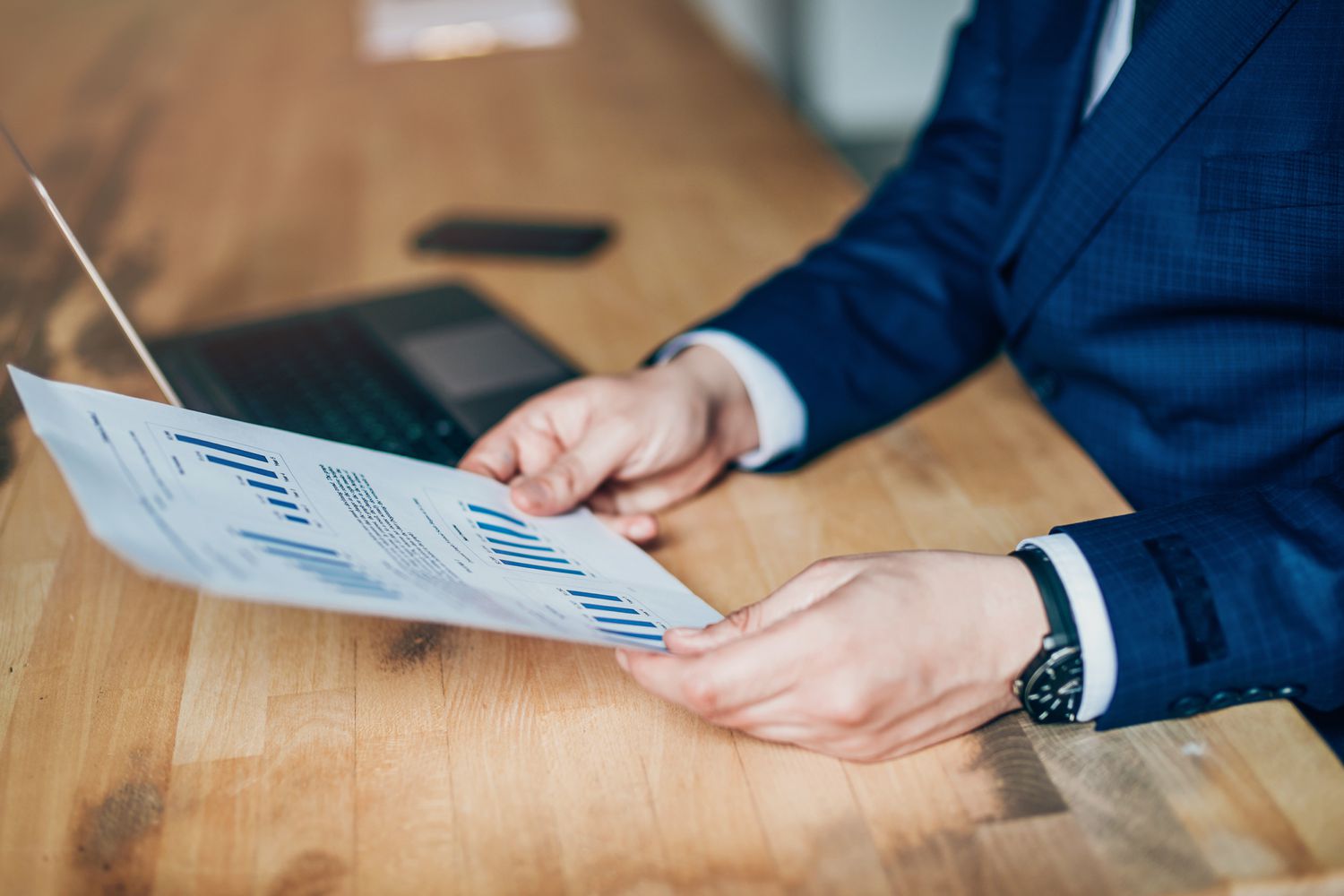 Qisqa Muddatli Qog‘ozlar: Moliyaviy Instrumentlar Haqida Bilishingiz Kerak Bo‘lgan Hammasi