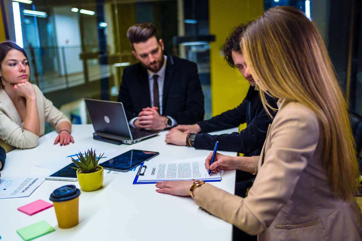FHA Kreditlari Uchun Dastlabki Ipoteka Sug'urtasi: Nima uchun Zarur va Qanday Ishlaydi