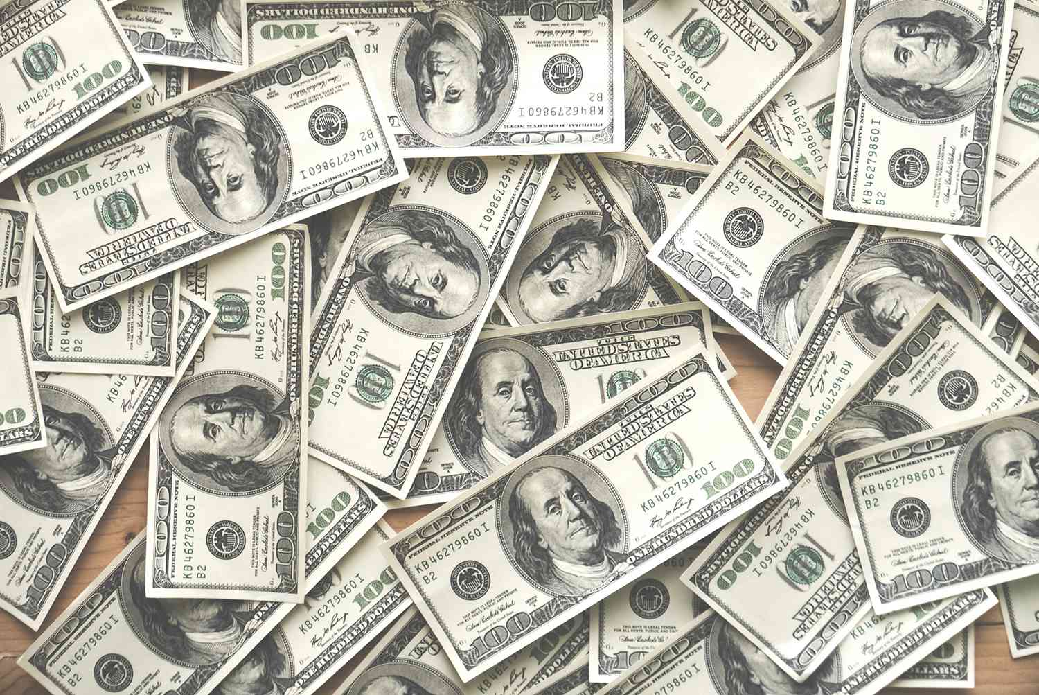 Погружение в модель ценообразования активов с учетом потребления