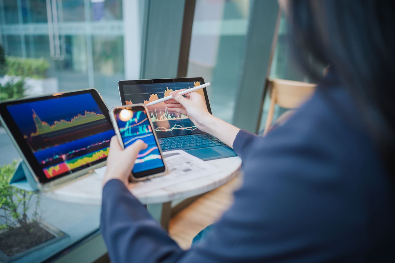 Как Искусственный Интеллект Меняет Инвестиции: Ваш Новый Помощник в Финансах