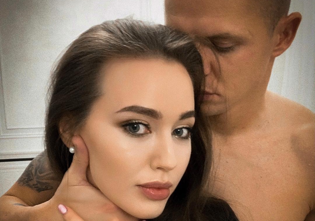 Inside the Private World of Dmitry Tarasov: Revealing the Secrets of His Intimate Life