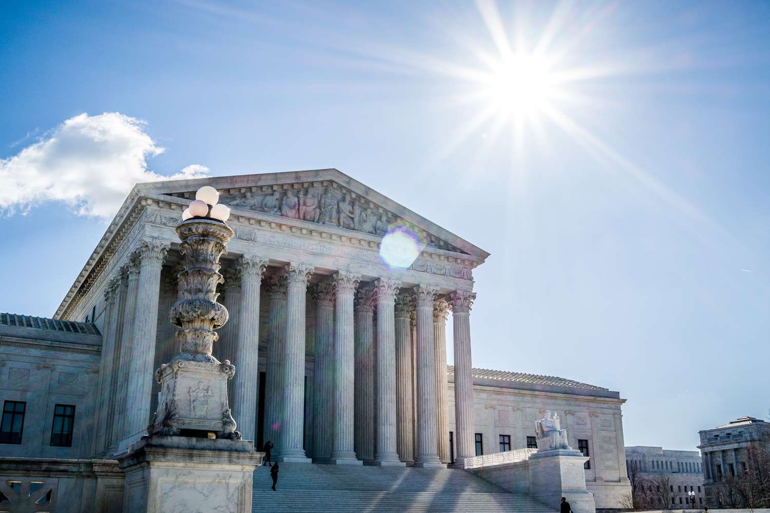 Siyosiy Harakat Qo'mitalari (PAC): Ularning Turlari va Siyosiy Ta'siri