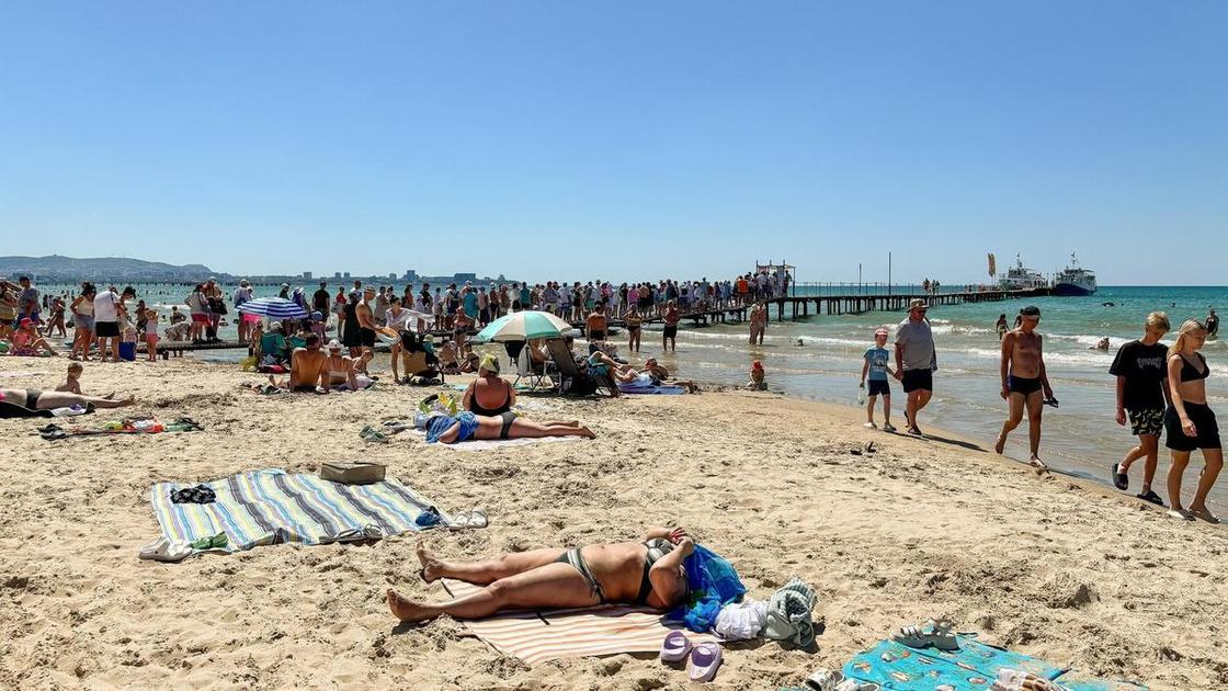 Anapa's Environmental Crisis: Will the Tourist Season Be Disrupted?