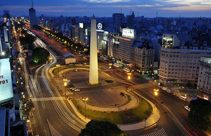 Argentina va Uning Ijtimoiy-Iqtisodiy Yo'nalishlari: Haqiqatan Ham Sotsialistikmi?