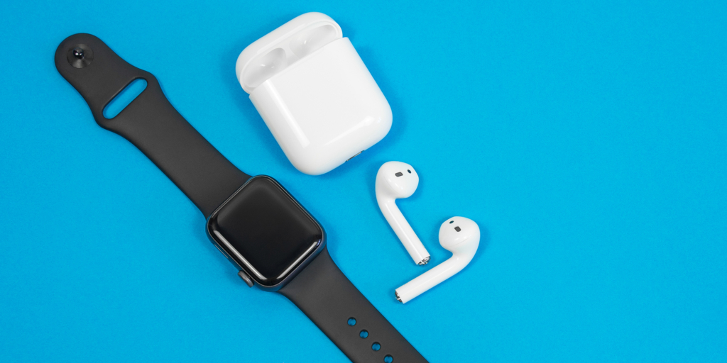 Впечатляющие новинки Apple: что ждать от AirPods и Apple Watch