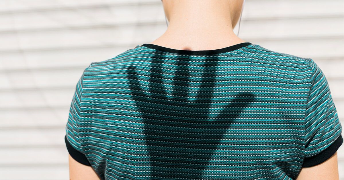 Oila Ichidagi Zo'ravonlik Nima? Belgilari va Qanday Yordam Olish Mumkin