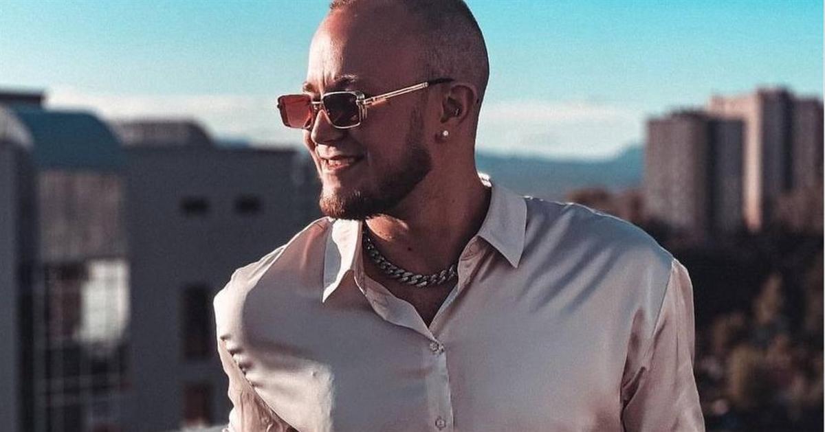 Controversy Surrounds Teacher Over Dance Video, Sparks Debate on Educators' Personal Lives