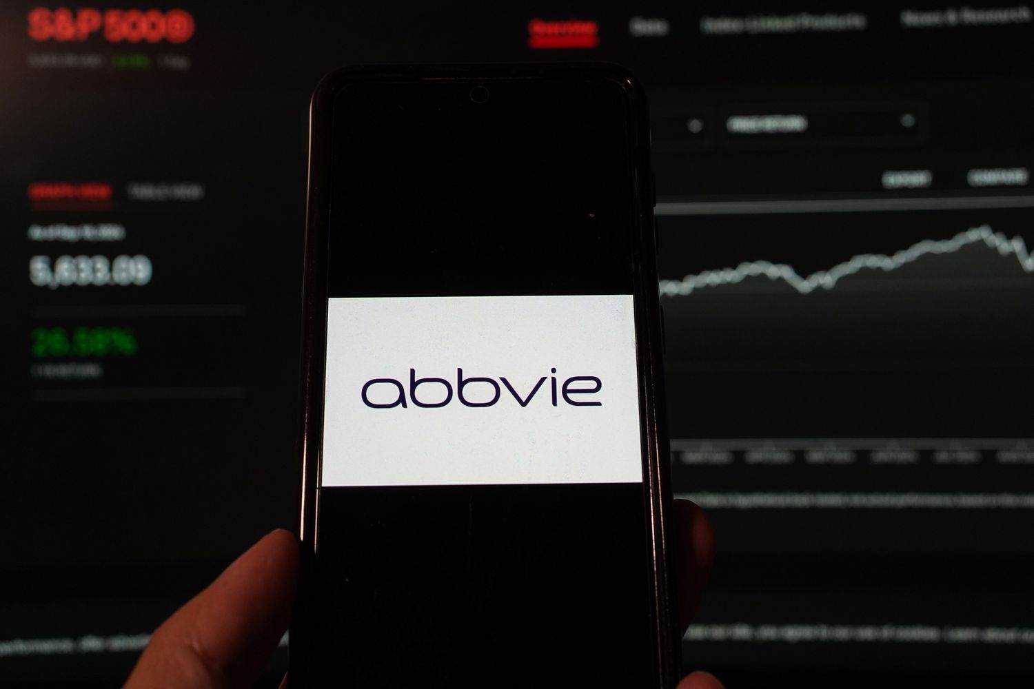 AbbVie Aksiyalari Pasaydi: Schizofreniya Dori Sinovlari Kutilgan Natijalarni Bermadi