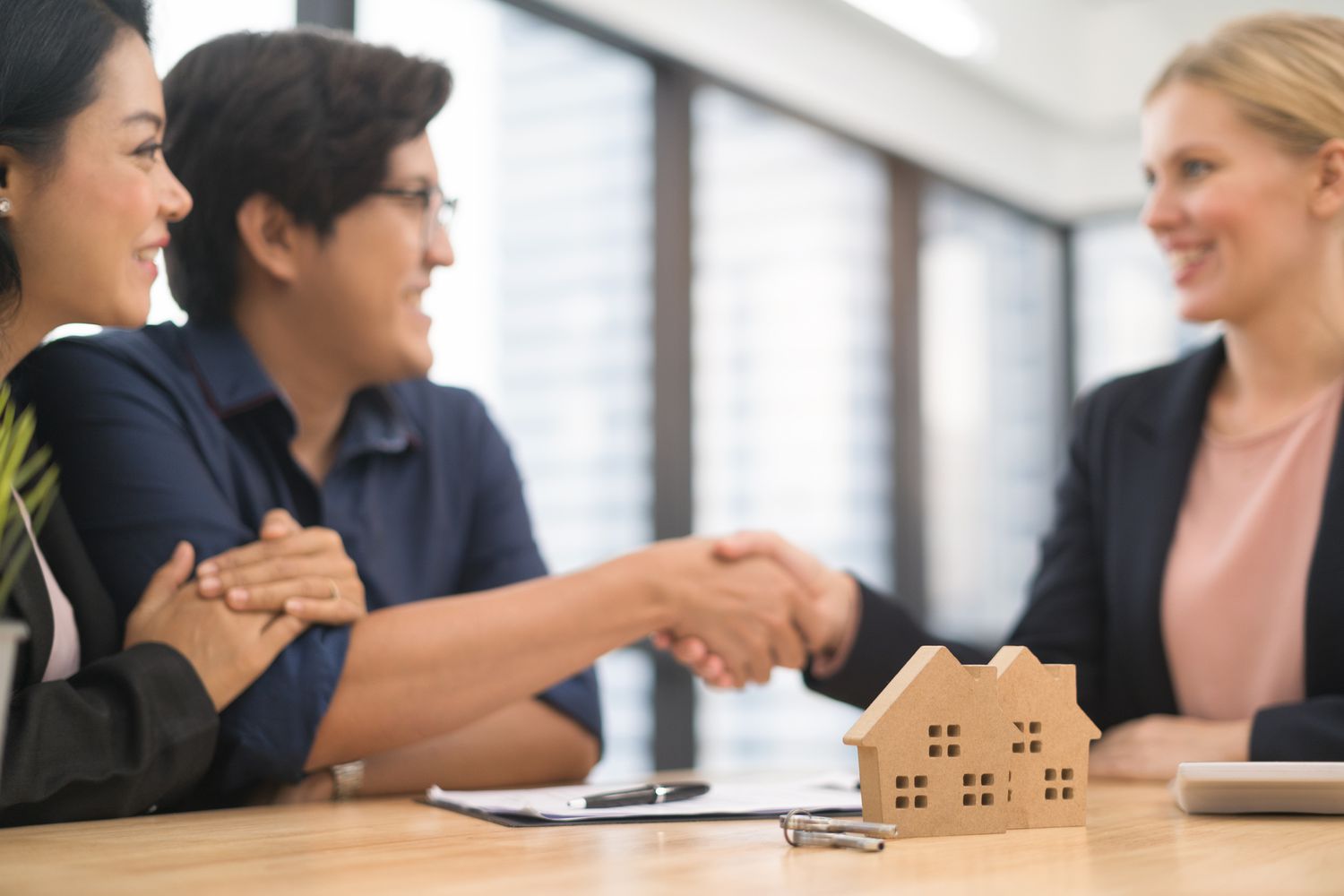 Rollover Ipoteka: Afzalliklari va Kamchiliklari haqida Bilishingiz Kerak bo‘lganlar