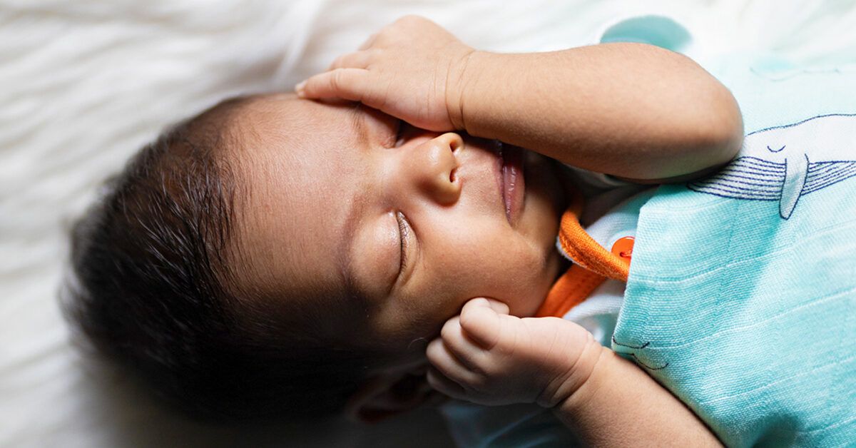 Bolaingizning 2 Oylik Rivojlanish Bosqichlari va Parvarishi