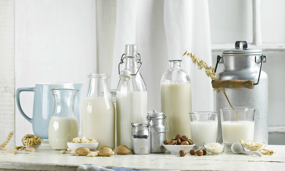 Alternatif Susu Nabati untuk Anda yang Mengalami Alergi Susu