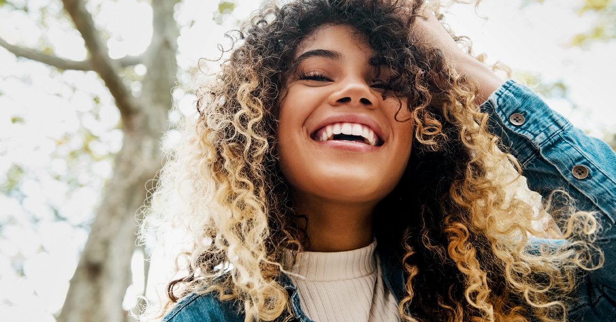 Эффективное осветление волос с помощью пищевой соды: советы и меры предосторожности