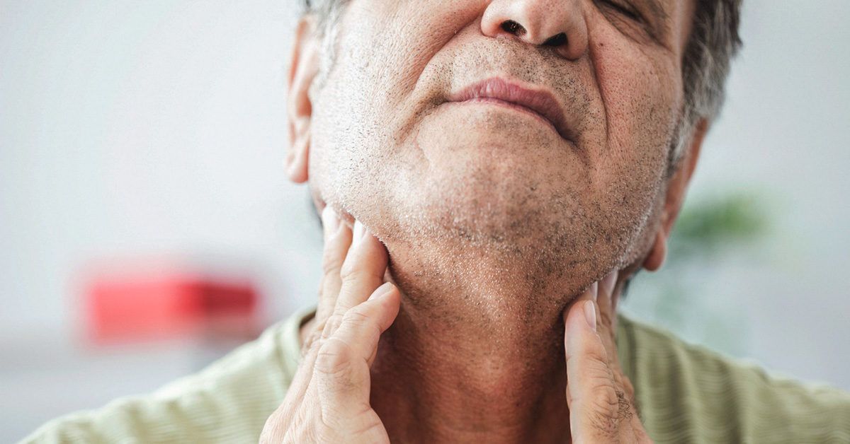 Oshqozon Yoʻlining Divertikulasi: Belgilari, Sabablari va Davolash Usullari