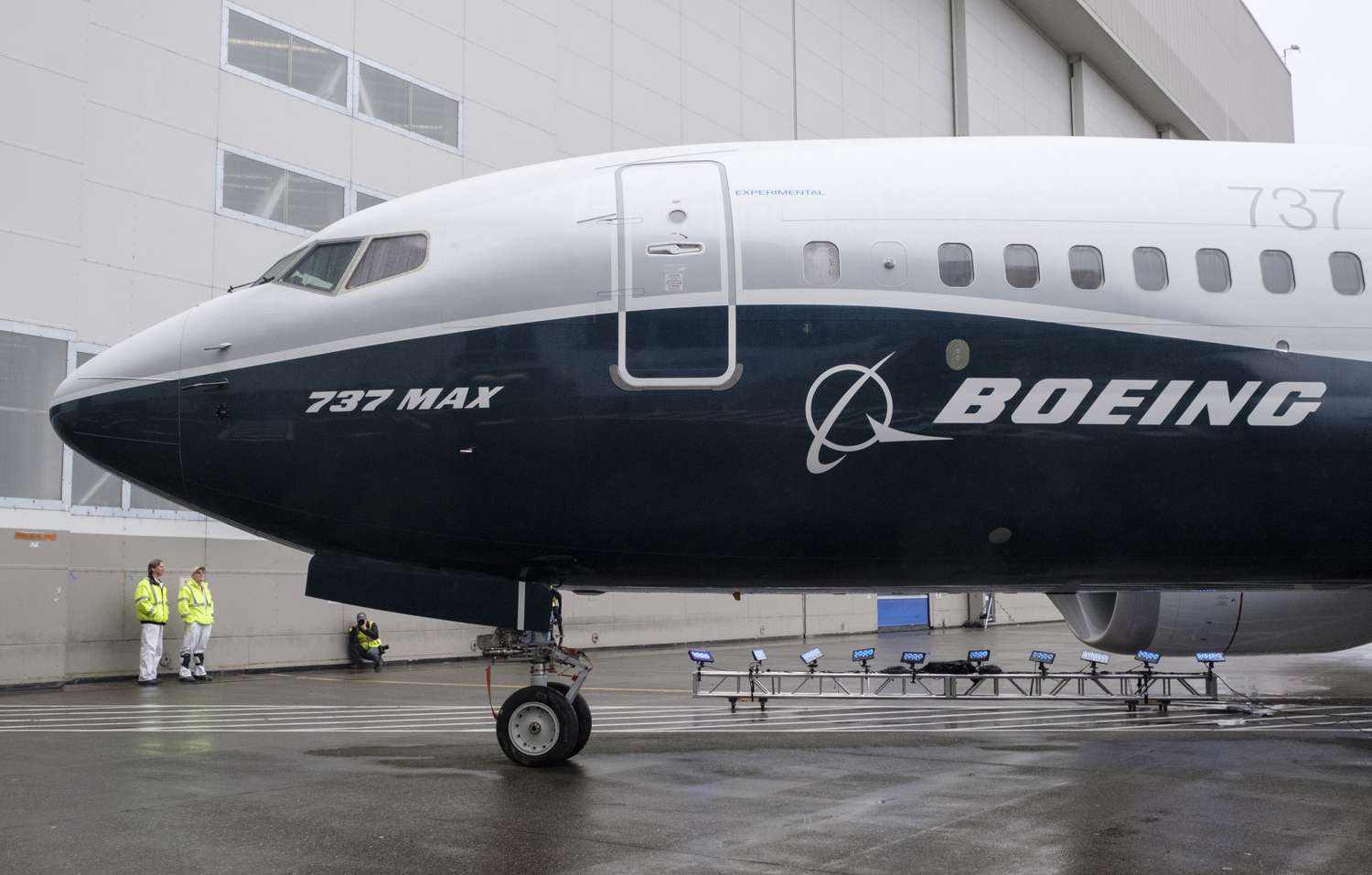 FAA Приостанавливает Расширение Производства Boeing 737 Max, Одобряя Возобновление Полётов