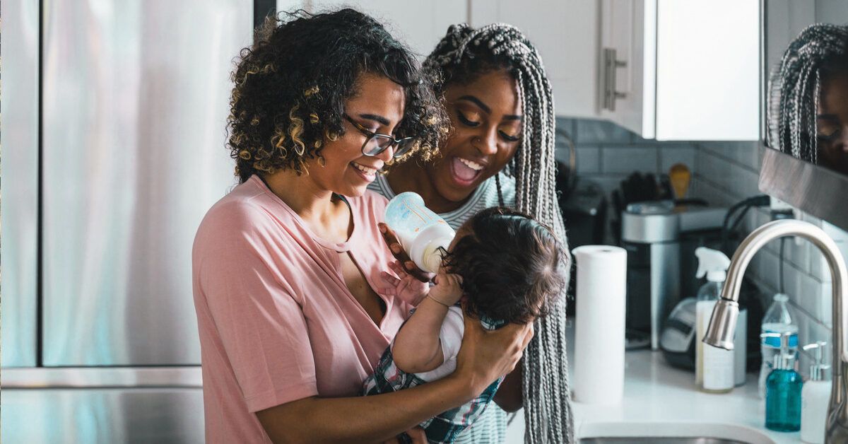 Apakah Bayi Bisa Minum Susu Dingin? Temukan Jawabannya di Sini!
