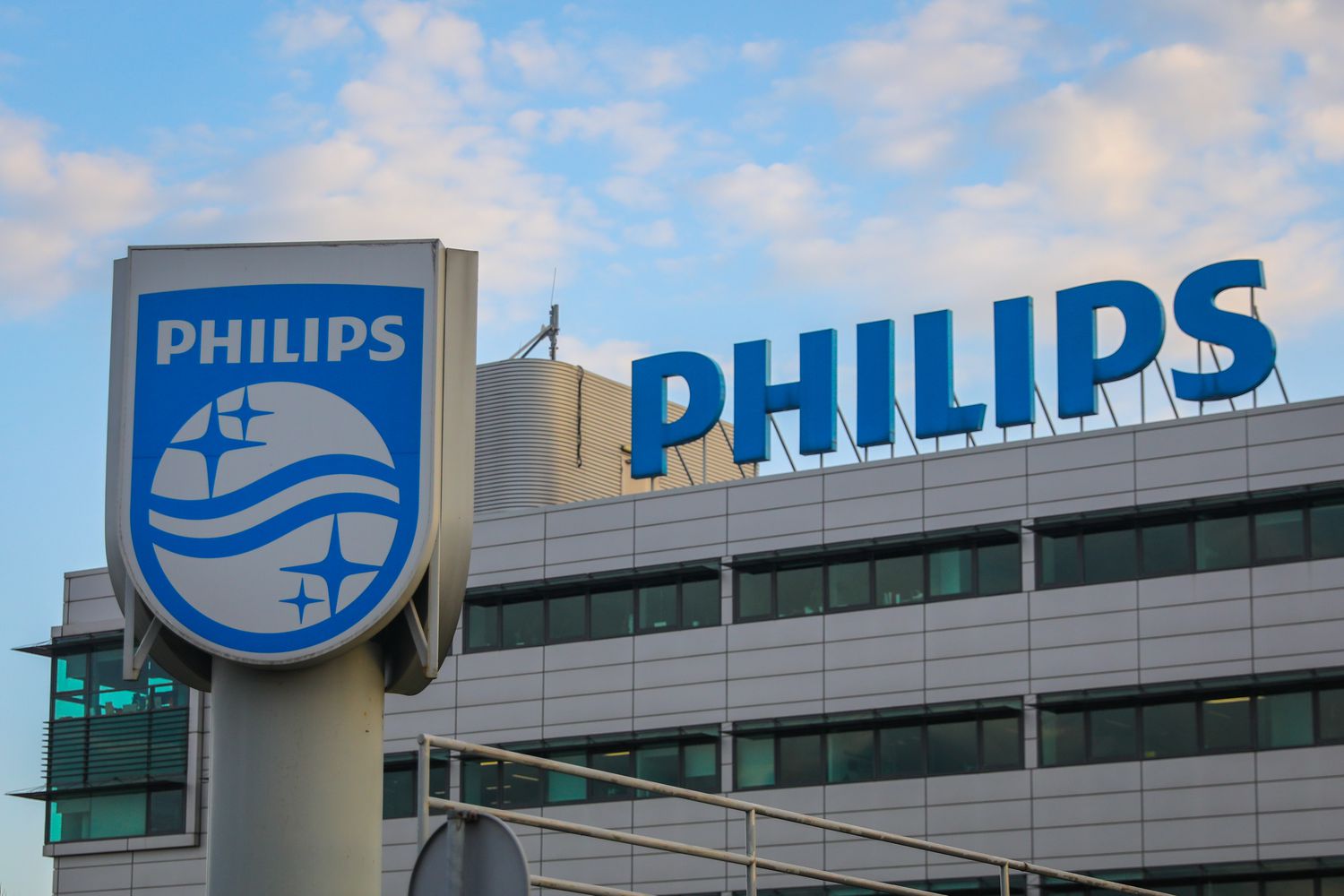 Philips To‘xtatdi: AQShda Uyqu Apneasi Qurilmalarini Sotishni To‘xtatish Qarori