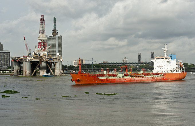 Afrikadagi Eng Yirik Neft Ishlab Chiqaruvchi Mamlakatlar