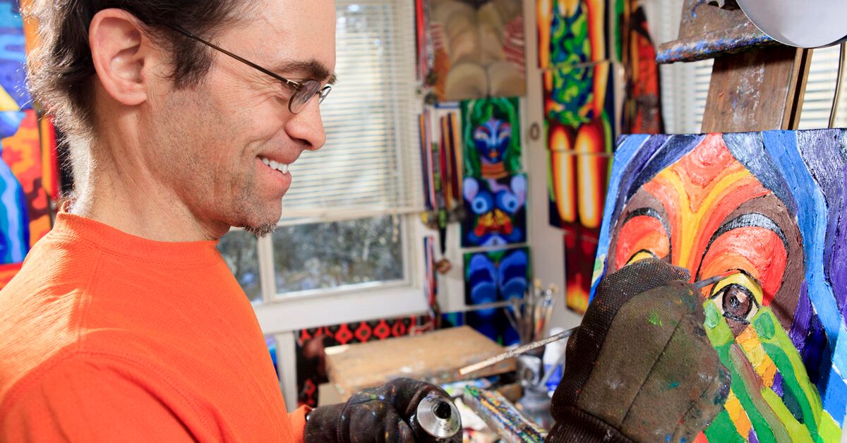 Понимание аутизма у взрослых: симптомы, диагностика и поддержка