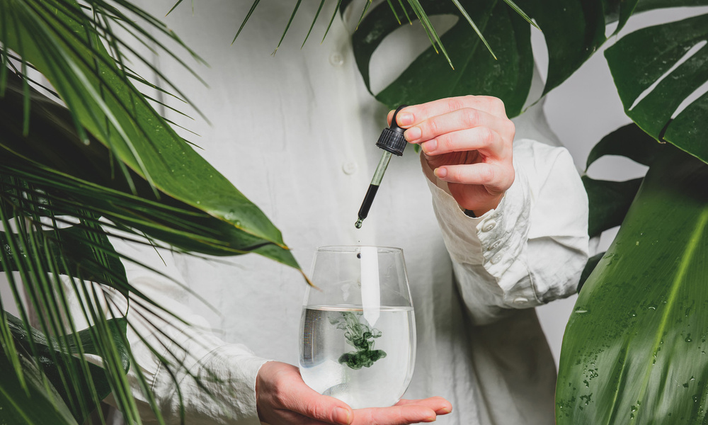 Жидкий хлорофилл: секрет здоровья или очередной тренд из TikTok?