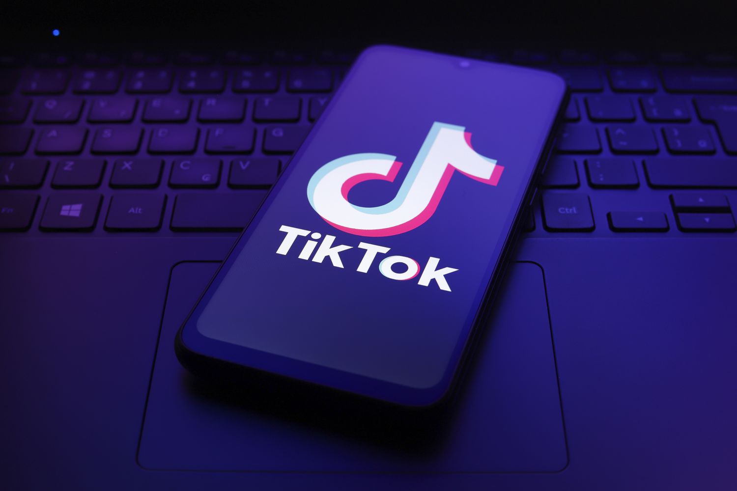 US Supreme Court to Hear TikTok Ban Case: What’s at Stake in 2025?