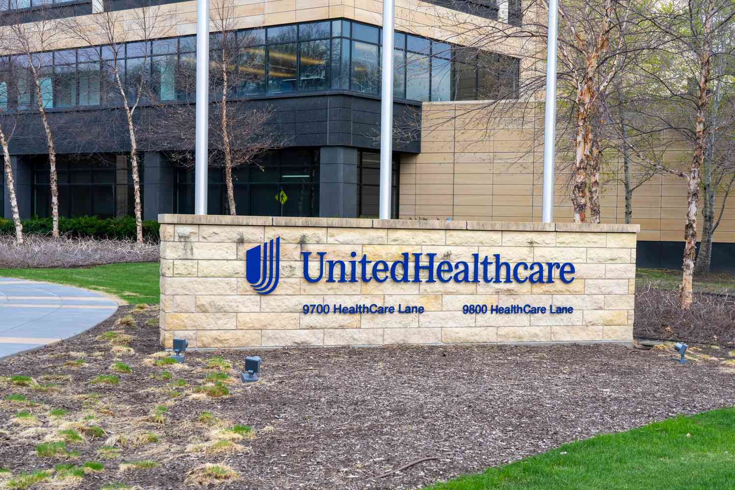 UnitedHealth Group and Amedisys Extend $3.3B Merger Deadline to 2025 Amid DOJ Challenges