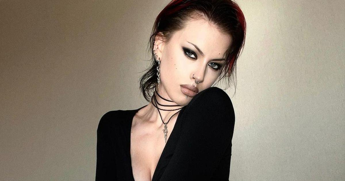 Qalbining Ovoziga Ergashgan Modelning Hayoti: Moda Yulduzidan Oddiy Baxtga