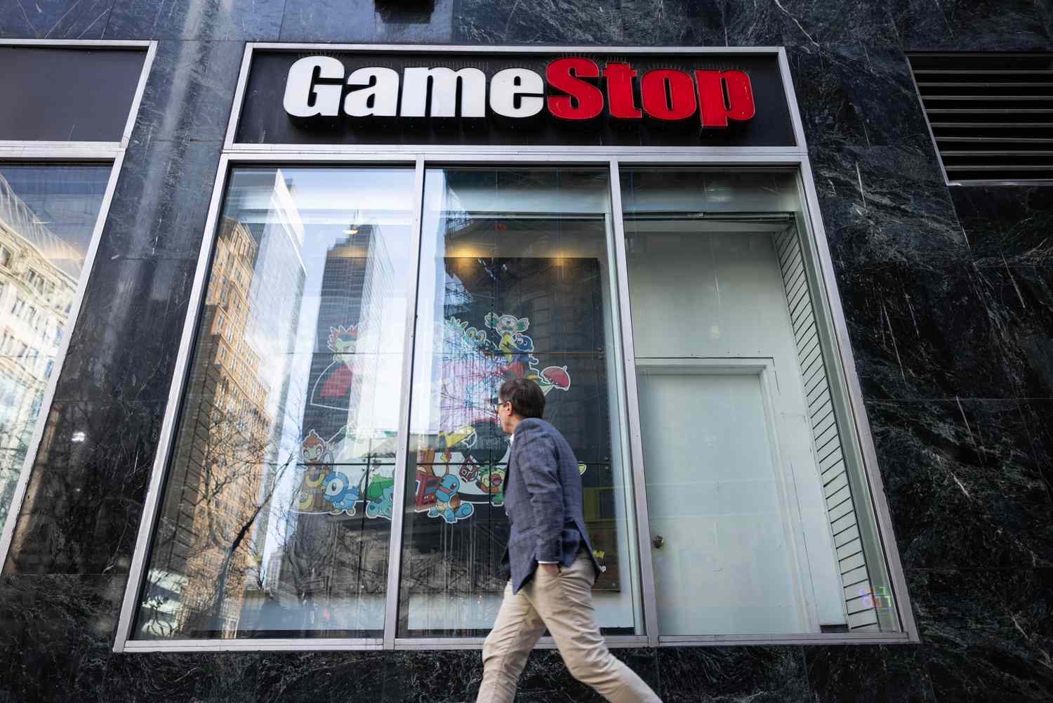 Roaring Kitty Sparks New Surge in GameStop Shares—What’s Behind the Latest Buzz?