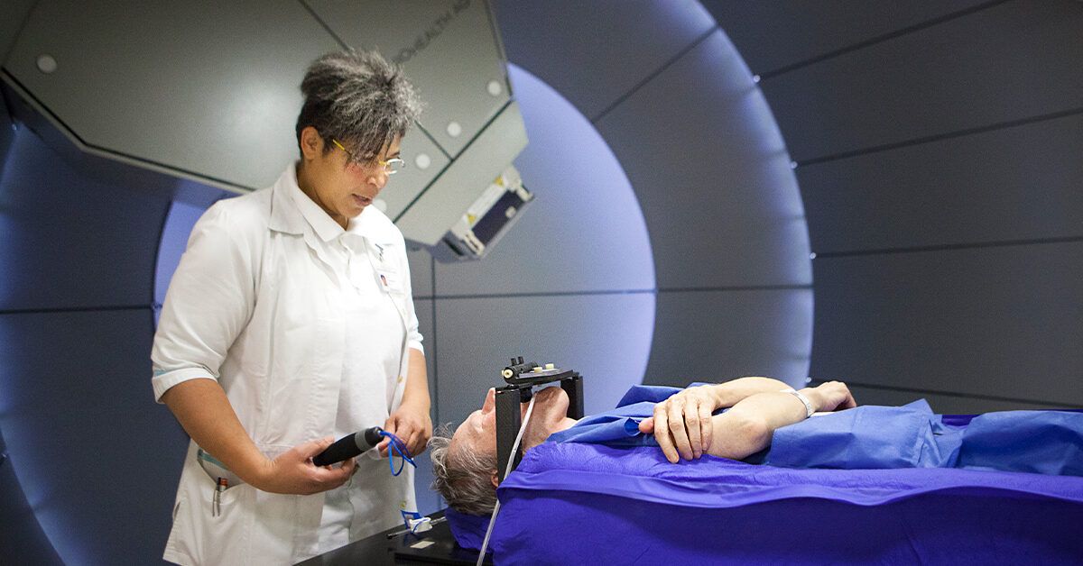 Proton Therapy for Esophageal Cancer 2025: Costs, Benefits, and Latest Results