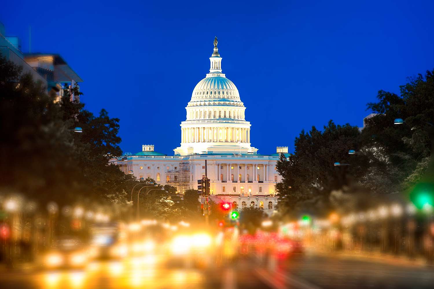 Как Закон о занятости изменил экономическую политику США