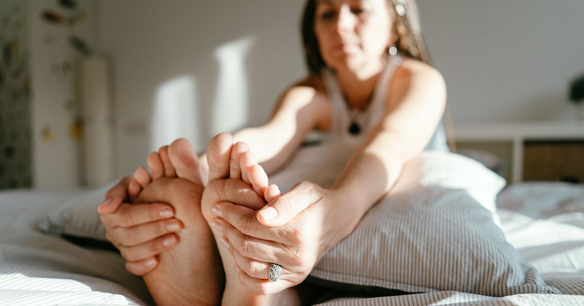 Все, что нужно знать о расслоении ногтей: причины, симптомы и эффективные методы лечения