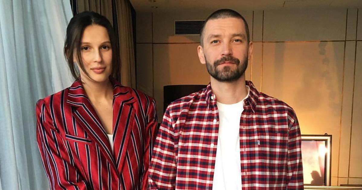 Молодые любовницы, изменившие судьбы звездных браков: истории известных разводов