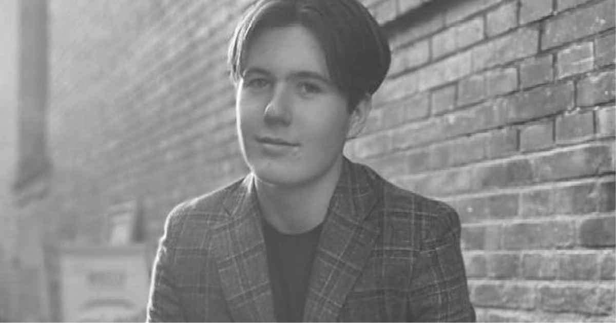 Yoshlik Shijoati Bilan Yoritilgan Qirollik Uyi Yulduzi: Kristian Datskiyning Unutilmas Suratlari