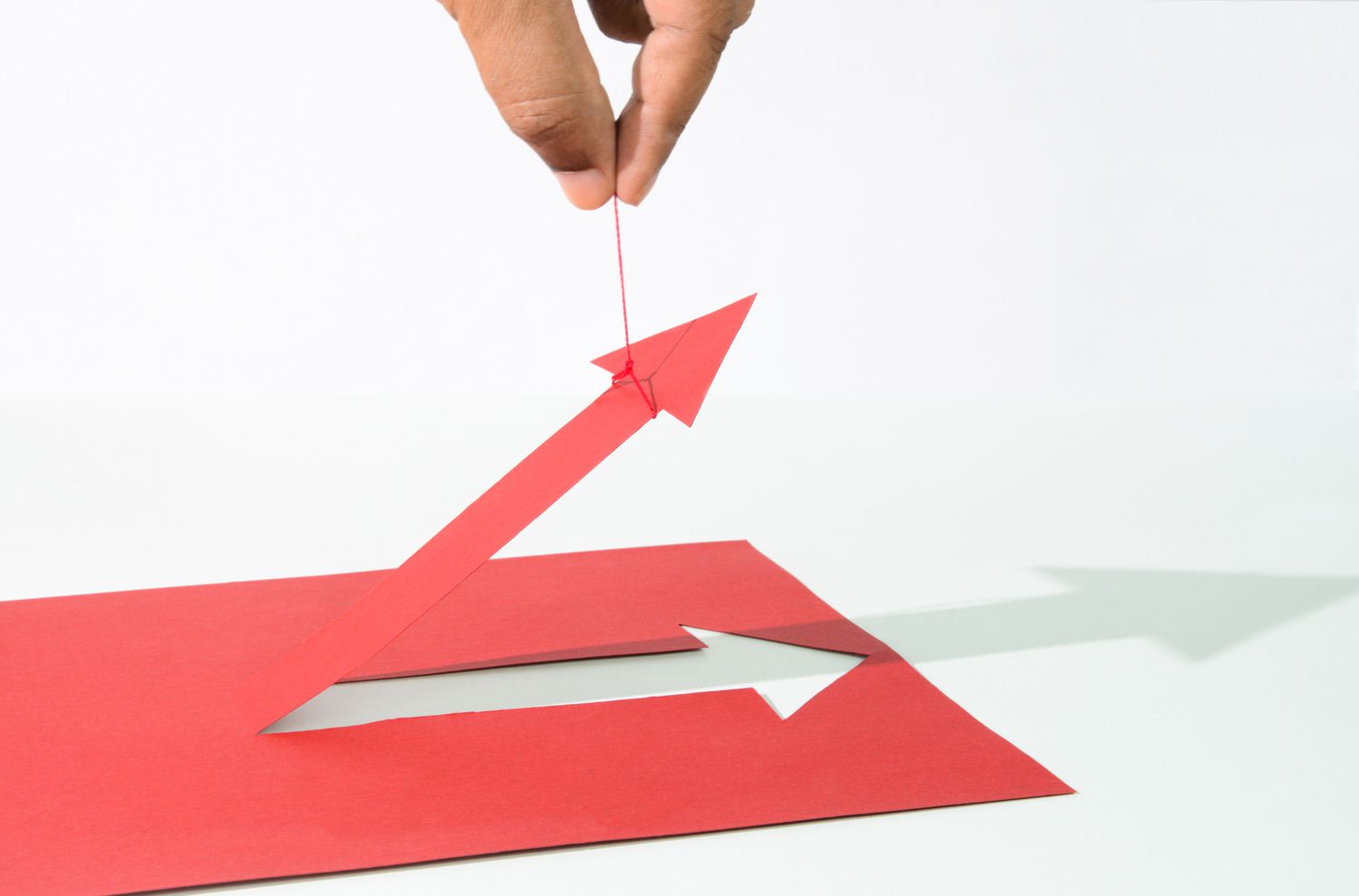 Как быстрое повышение процентных ставок влияет на экономику