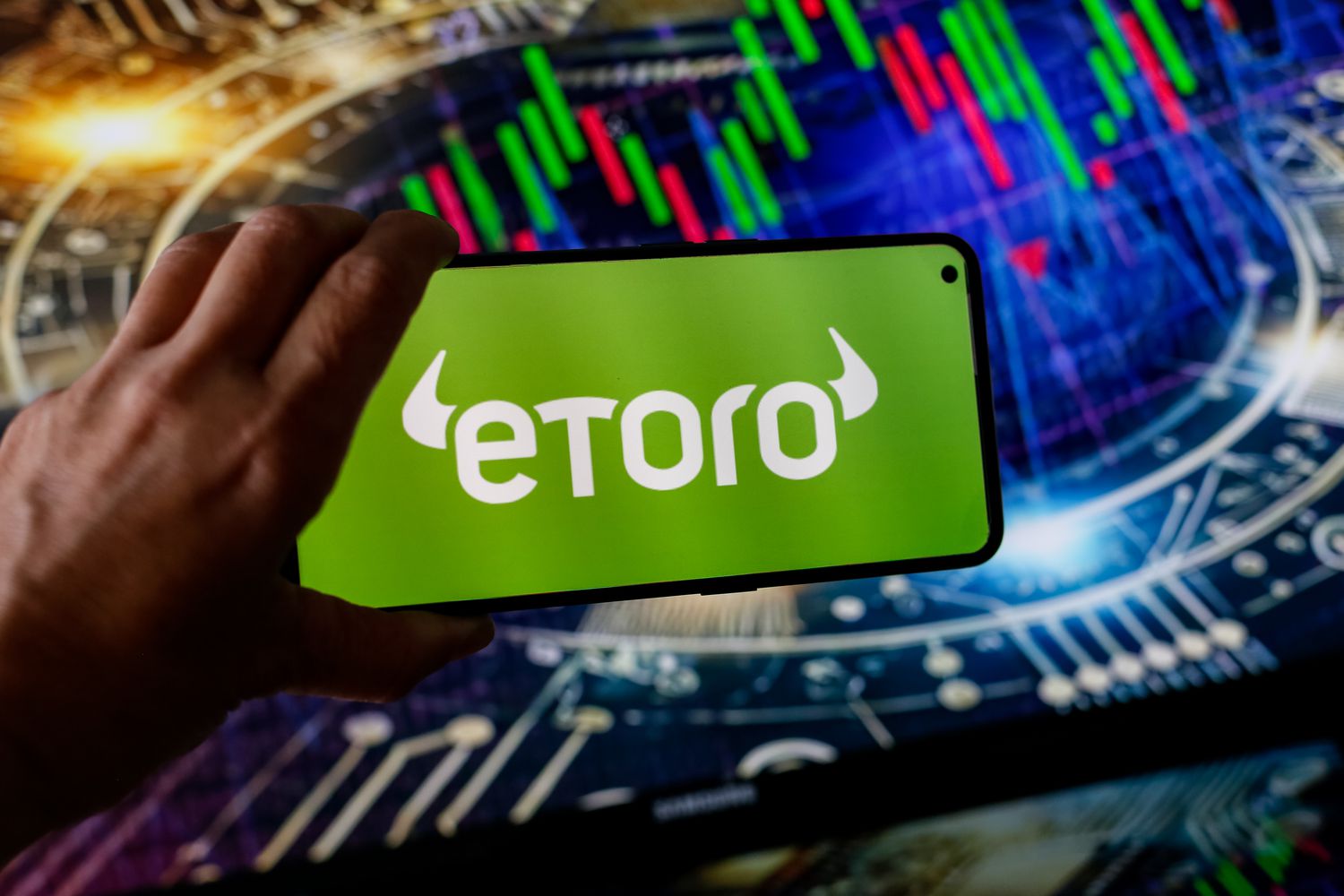 eToro: Innovatsion Onlayn Savdo Platformasi Jahon Bozoriga Kirishda