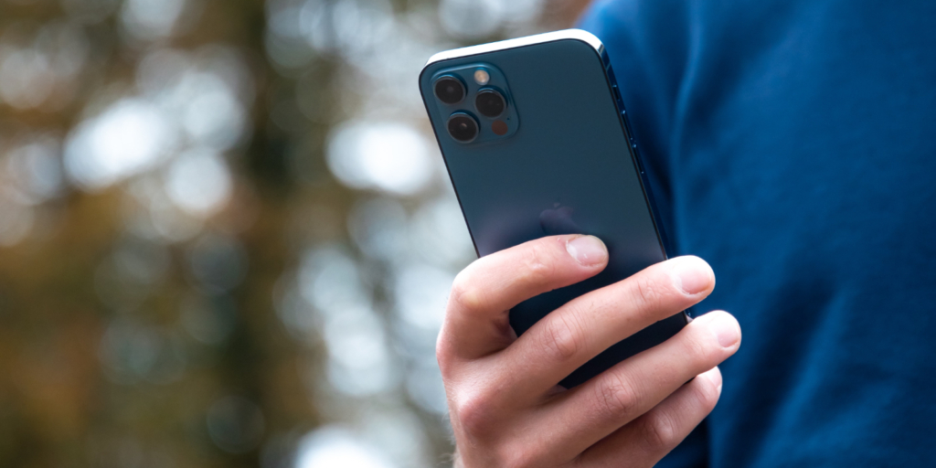 Apple запускает производство собственных 5G-чипов для iPhone: новая эра мобильных технологий