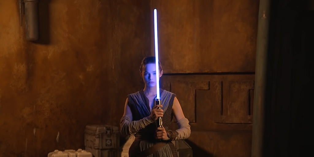 Уникальный световой меч из «Звёздных войн» от Disney: магия становится реальностью