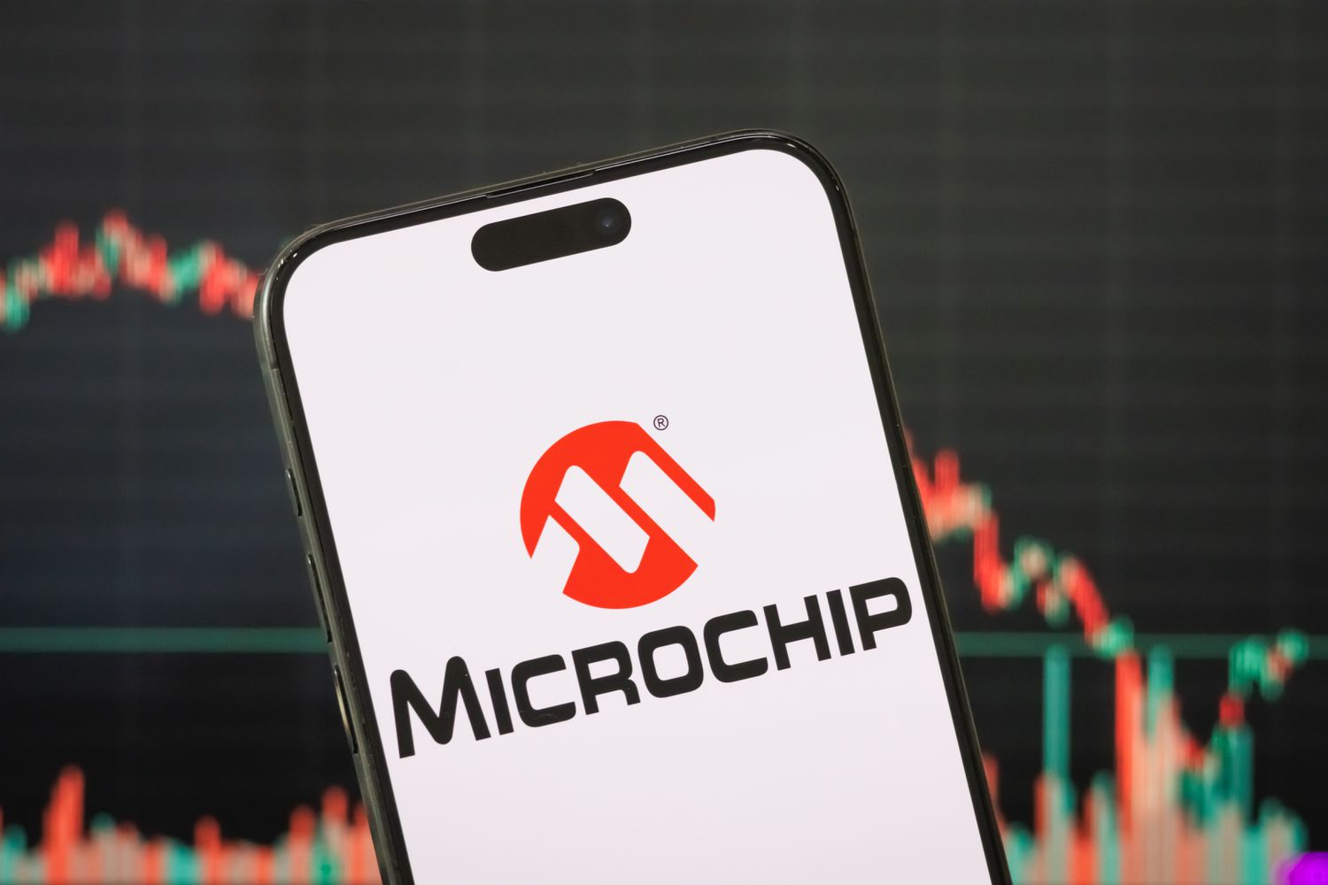 Акции Microchip Взлетают на Волне Оптимистичных Прогнозов Аналитиков